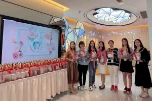 不负好春光，巾帼绽芳华——星空（中国）集团庆祝三八妇女节活动