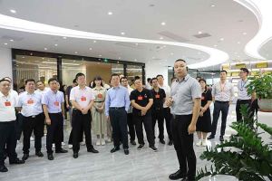 热烈欢迎广东省人大常委会2023年全国人大代表一行莅临星空（中国）集